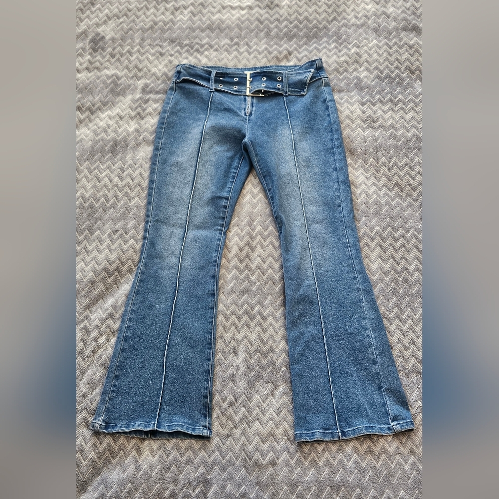 Bellbottom Jeans